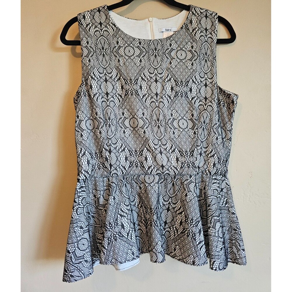 Bar III Sleeveless Top Size L Sheath Blouse zipper in back-lace lined